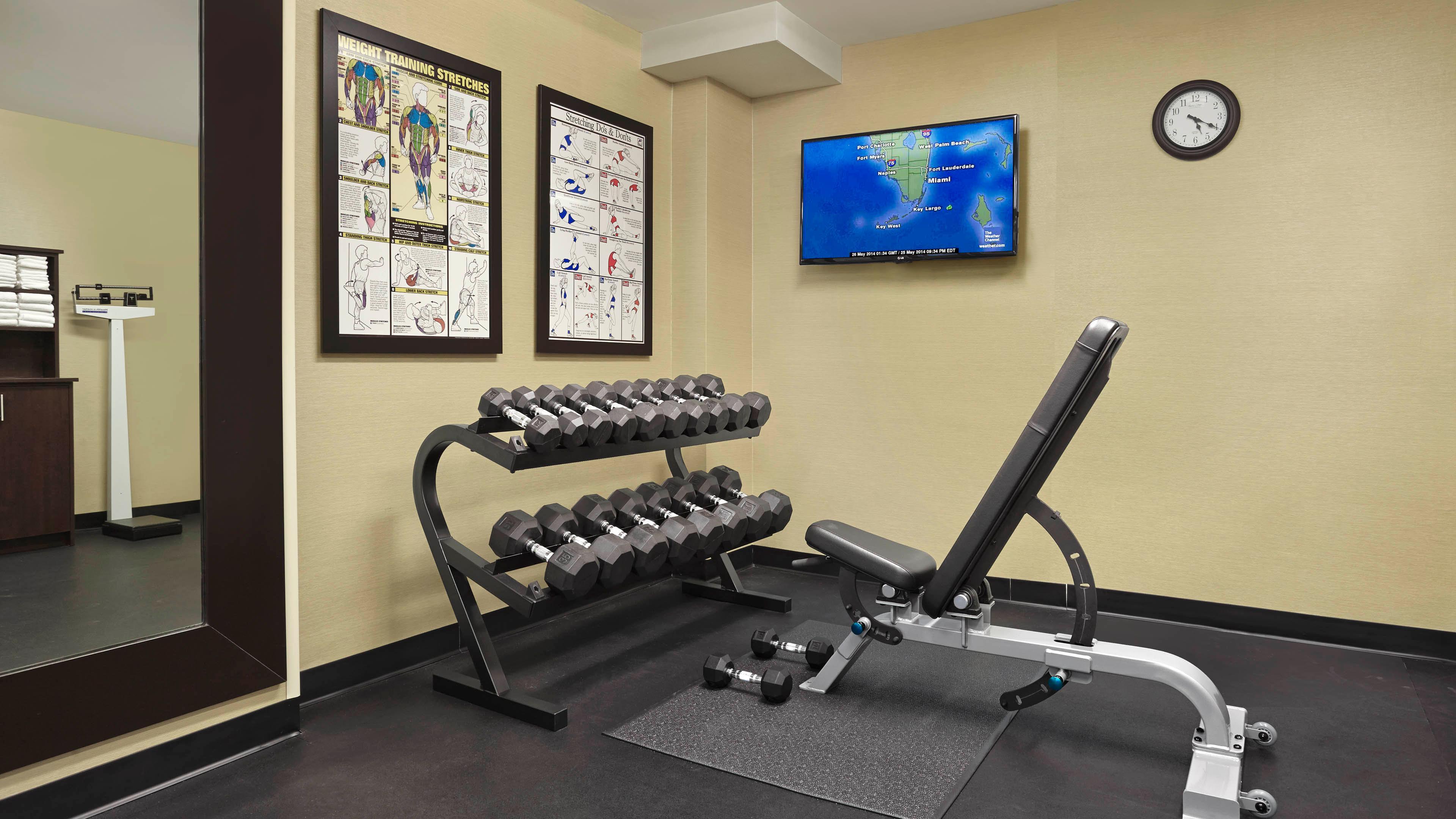 Holiday Inn Express & Suites Naples Downtown - 5Th Avenue By Ihg Εξωτερικό φωτογραφία